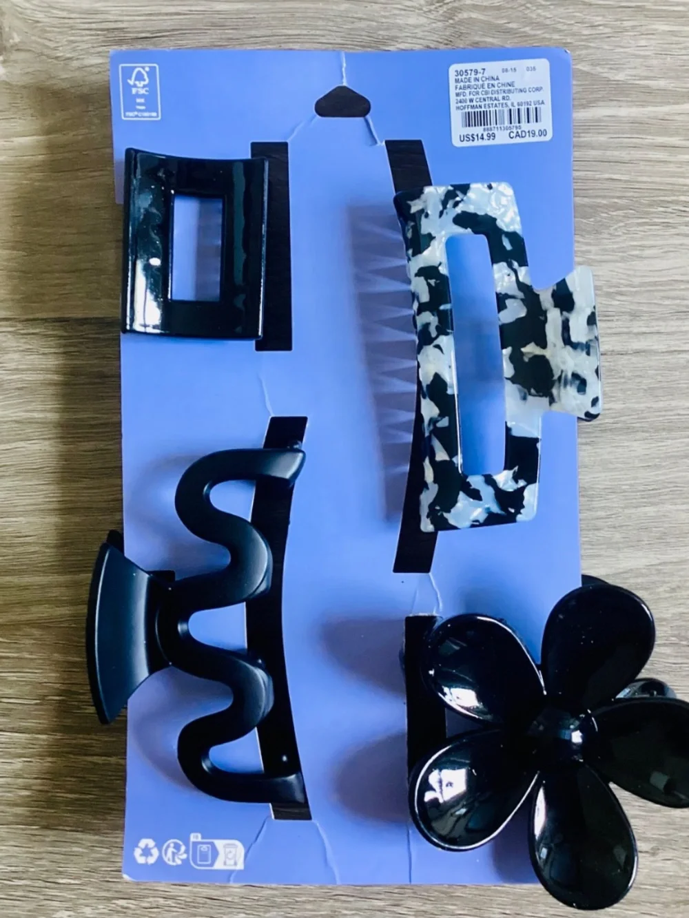 Lot Of 5 Claire’s Hair Accessories claw clip set Scrunchy Black Floral NWT